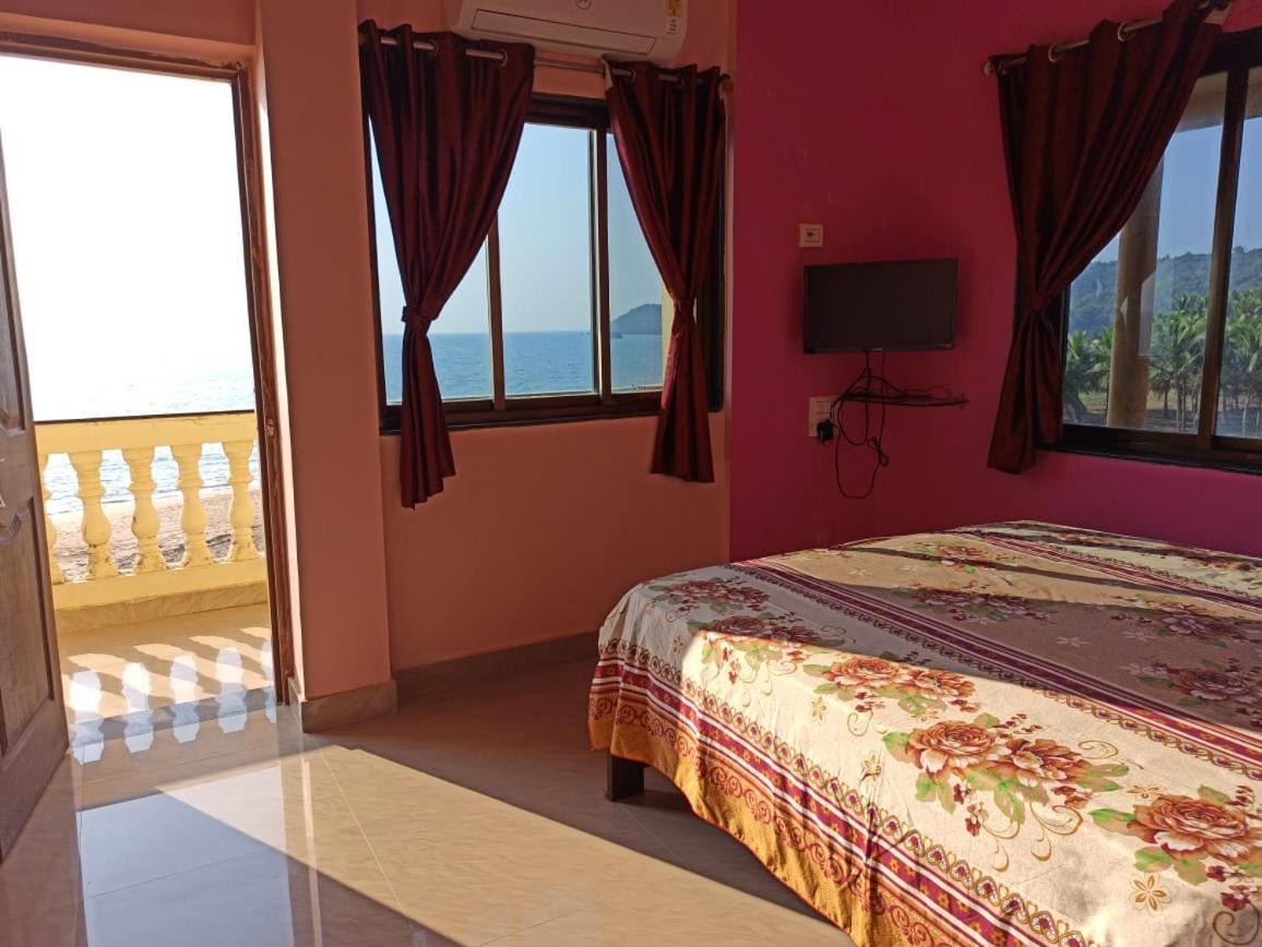 Saguntara Beach Homestay Vengurla Exterior foto