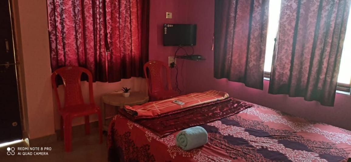 Saguntara Beach Homestay Vengurla Exterior foto