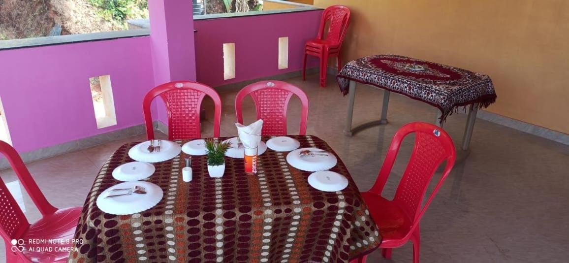 Saguntara Beach Homestay Vengurla Exterior foto